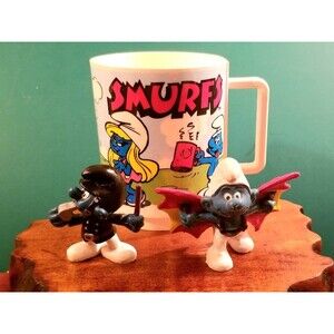 Vintage 70s/80s The Smurfs 2 Figurines & Plastic Drinking Cup Peyo/Schleich